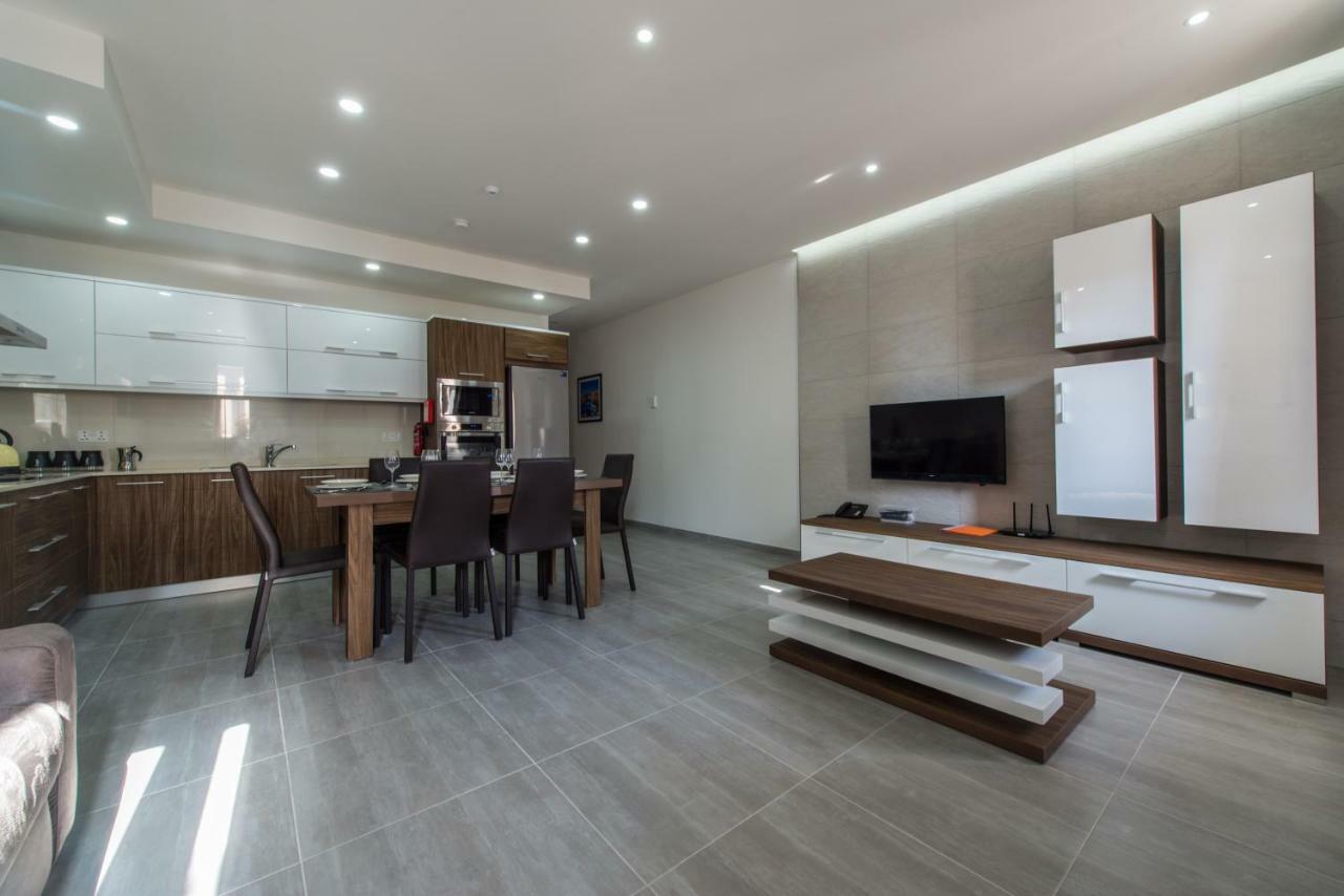 Hacienda Apartments Слима Экстерьер фото