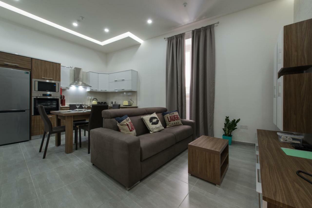 Hacienda Apartments Слима Экстерьер фото